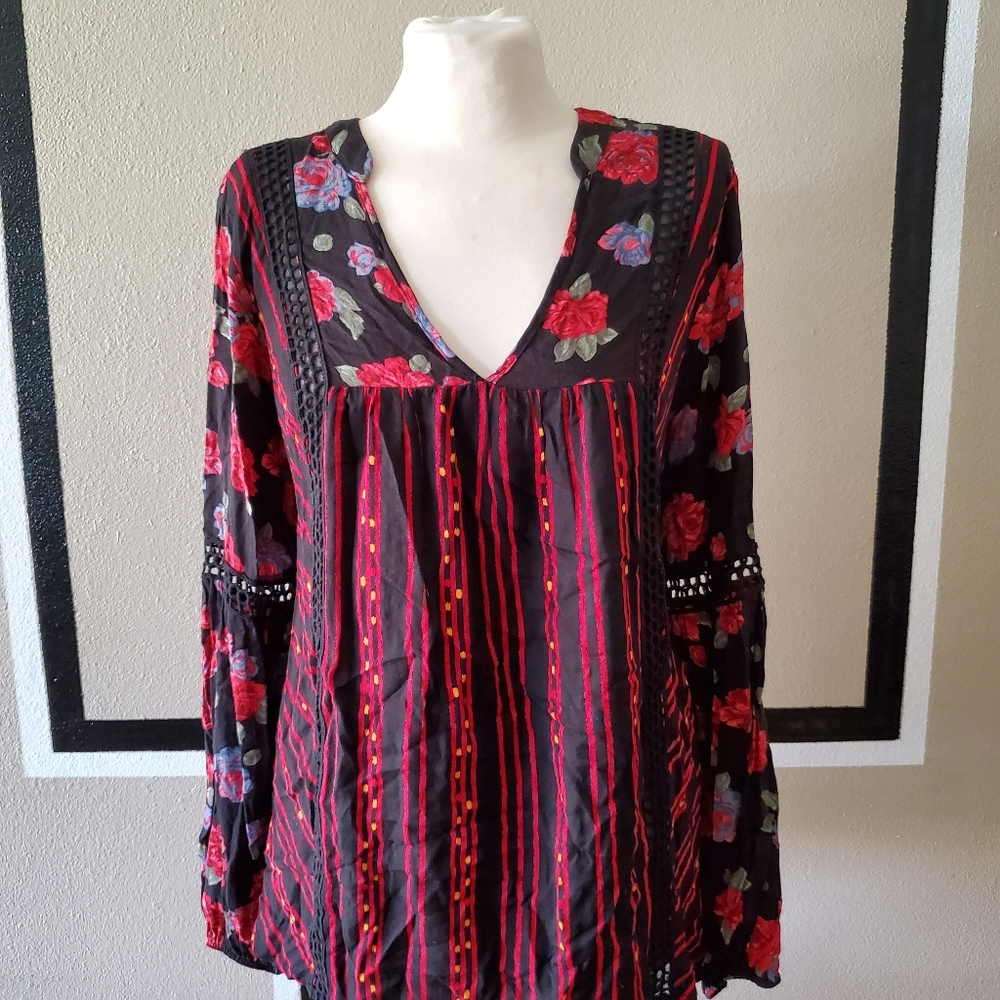 Spanish style professional casual blouse